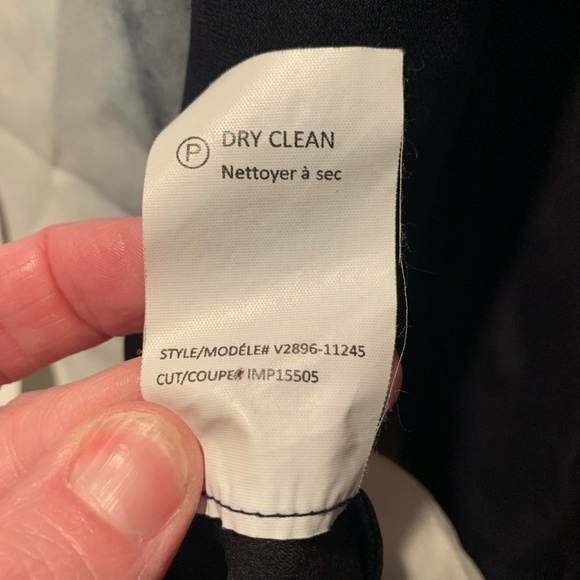 Vince Vertical Dip Dye 100% Silk Button Down Size 4 - Picture 6 of 7